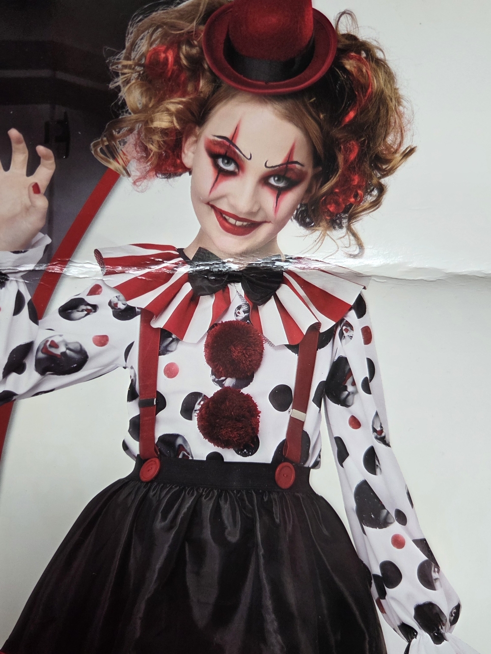 Twisted Spirit red & black clown costume #clown #costume #halloween